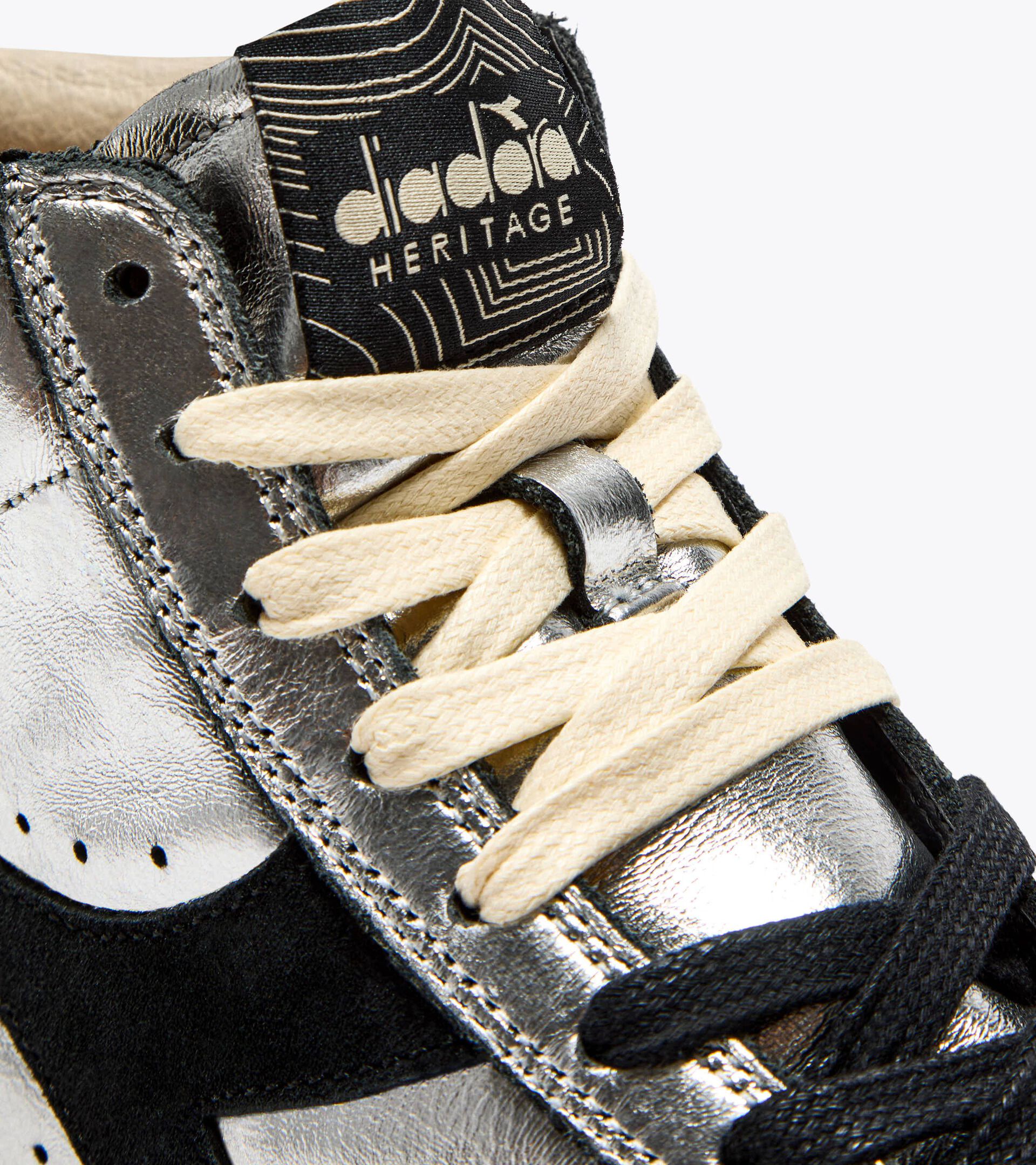 201.182226_90002_30_HR