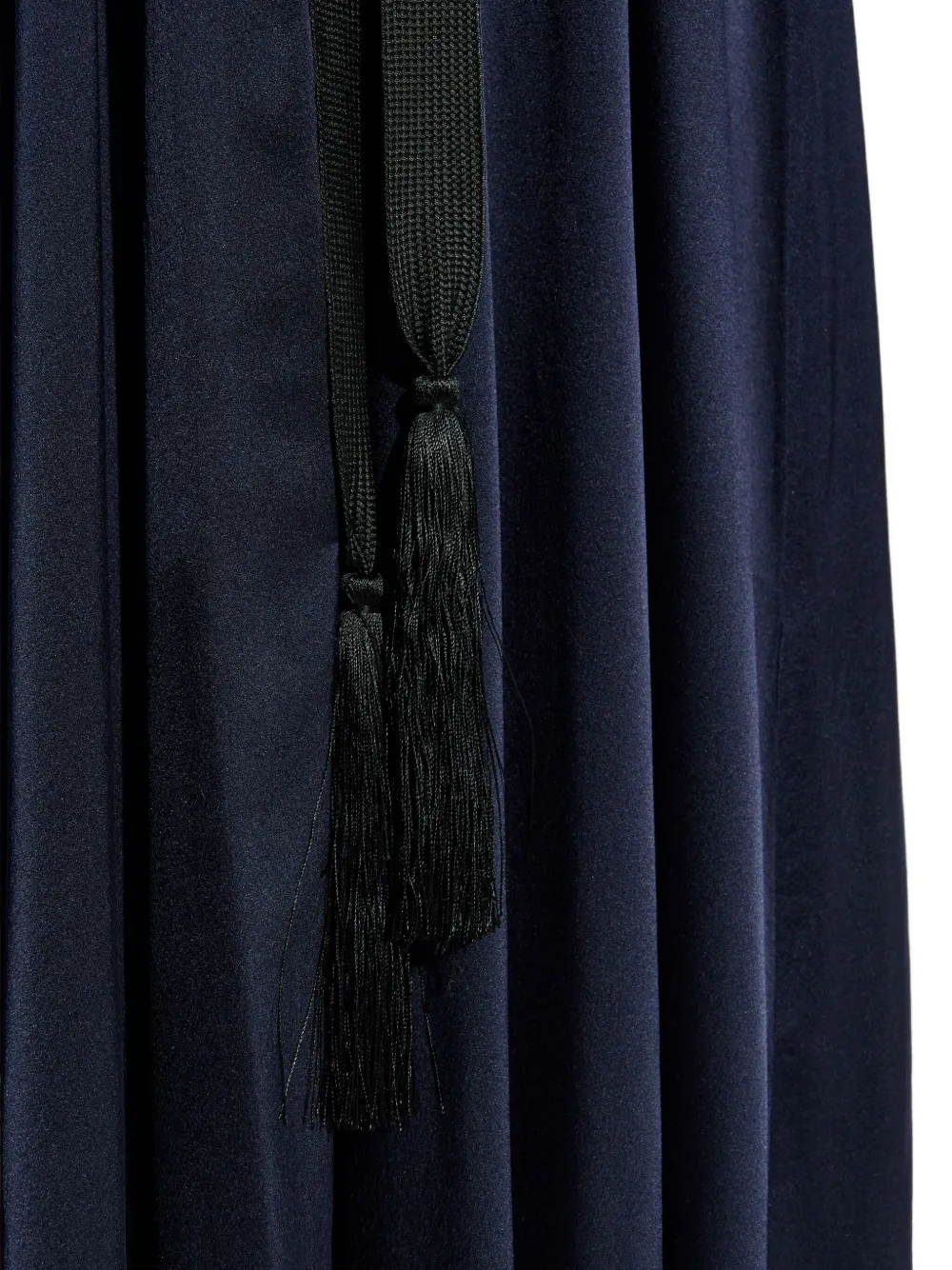 30983872_60116831_1000