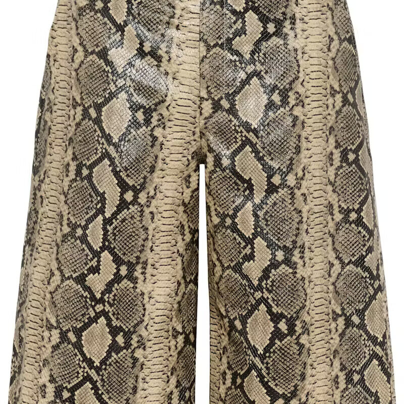 GESTUZ - Bermuda in pelle pitonata